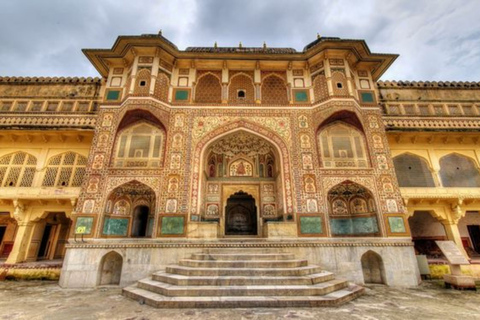 Newdelhi:Private same day jaipur tour from delhi