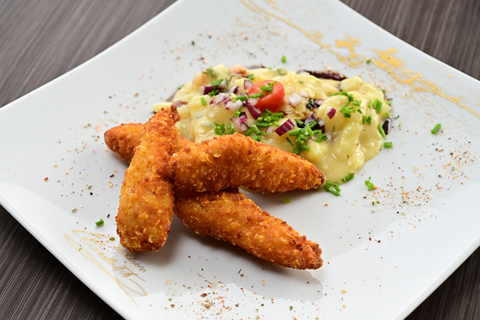 From Vienna: Dürnstein and Wachau Cruise Cruise with Breakfast and Lunch