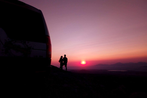 Corfú: Excursión al Atardecer por el Noroeste de la Isla con el Museo del Aceite de Oliva