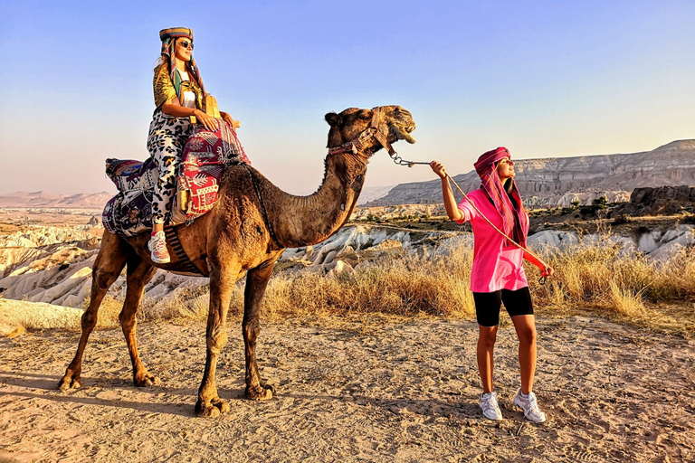 Cappadocia: Valleys Highlights Camel Tour with Hotel Pickup İn Day Time Camel Tour