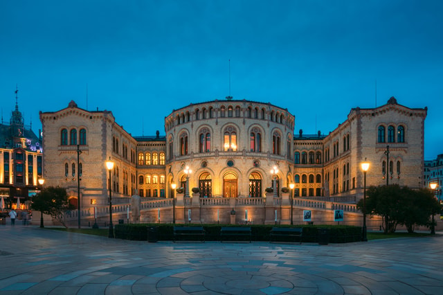 Visit Oslo City Highlights Walking Tour with a Local in Oslo