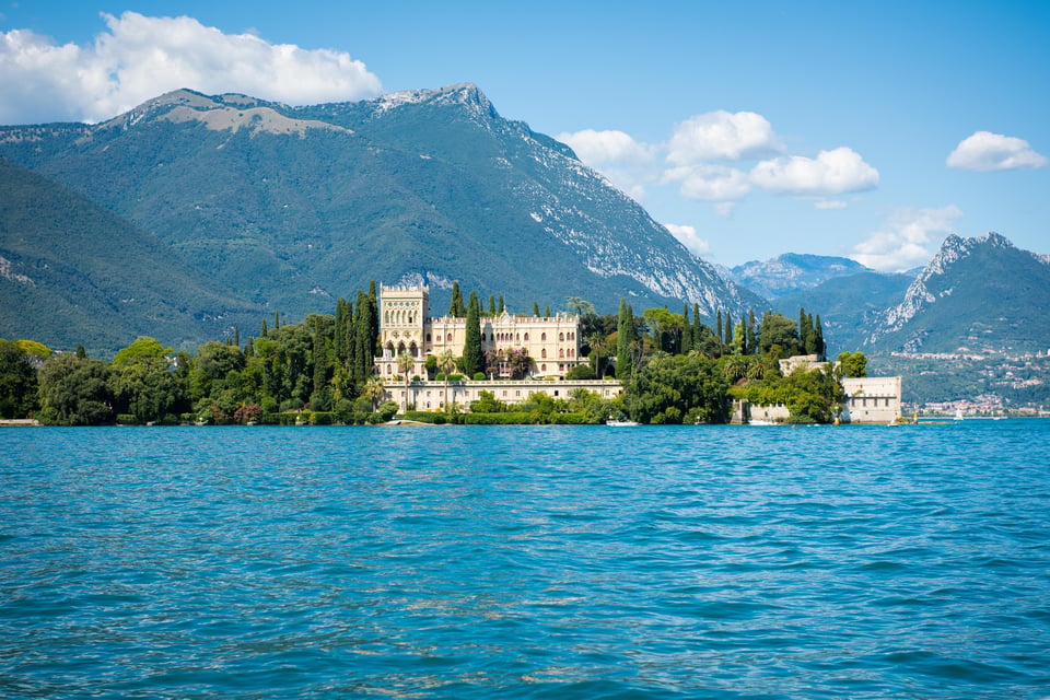Von Desenzano aus: ...