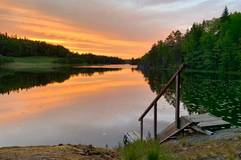 Sztokholm: Park Narodowy Tyresta wieczorem/wycieczka o zachodzie słońca