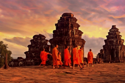 Siem Reap: Private Guided Day Trip to Angkor Wat with Sunset Private Tour