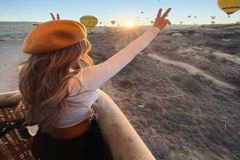 From Göreme: Cappadocia Hot Air Balloon Tour