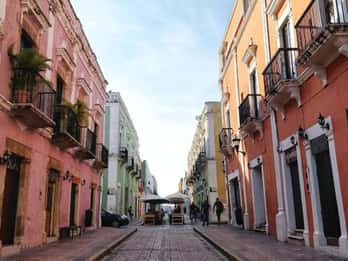 Campeche: Recorrido guiado a pie por el centro histórico de la ciudad