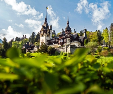 Castelos de Peles e Cantacuzino: Viagem Gourmet, Vínica e Cultural