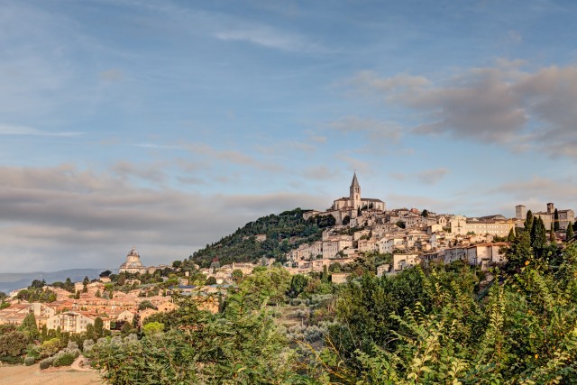 Visit Todi Old Town Guided Walking Tour in Umbria