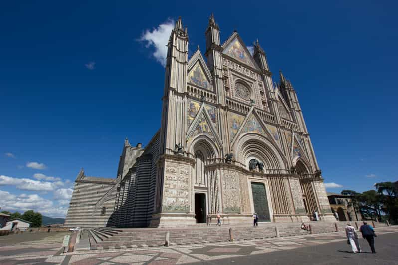 Orvieto: Old Town Guided Walking Tour | GetYourGuide