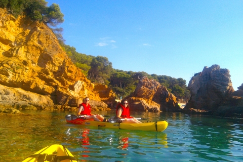 Lloret de Mar: Kayak and Snorkel Excursion in Costa Brava