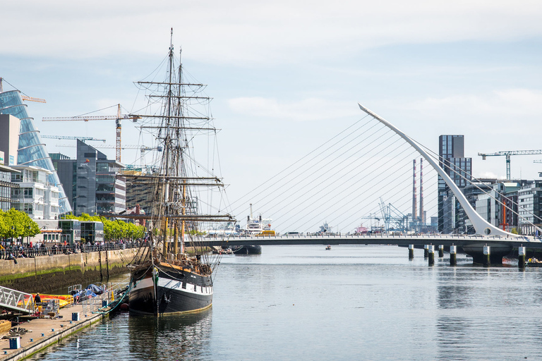 Dublin: Jeanie Johnston Tall Ship Irish Famine History Tour Dublin: Jeanie Johnston Tallship Emigrant Experience