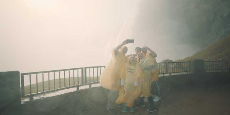 Niagara Falls: Walking Tour, Journey Behind Falls og Cruise
