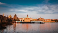 Prague, Croisière du dîner sur le bateau en verre ouvert - Hizvo