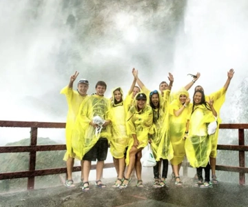 Niagara Falls, USA: Highlights Tour with Boat Ride & Cave