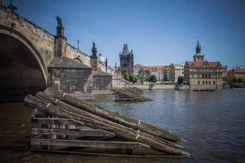 Prague: Afternoon Sightseeing Beer Cruise with Free Drinks Prague: Vltava River Sightseeing Beer Cruise