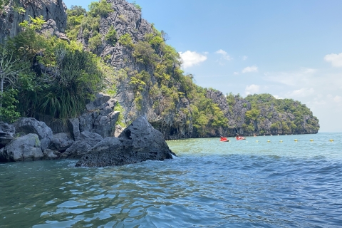 Ab Phuket: James-Bond-Insel & Kanutour mit dem Longtail-BootGruppentour - Rawai, Chalong, Abholung von Wichit