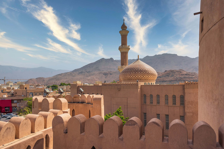 Muscat : excursion d'une journée à l'oasis de Nizwa avec déjeuner