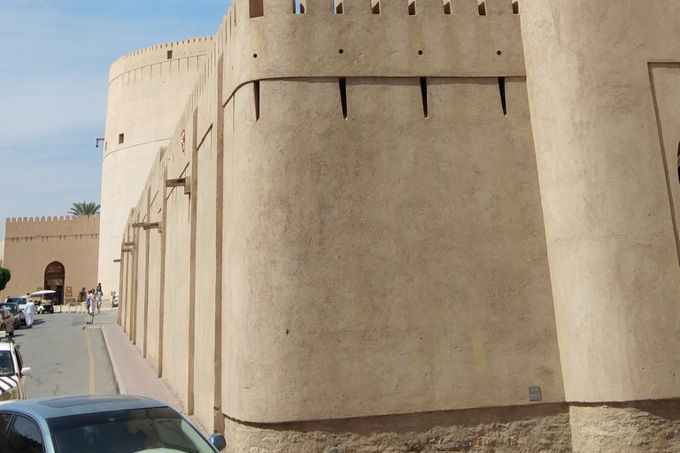 Muscat: dagtour Nizwa-oase met lunch