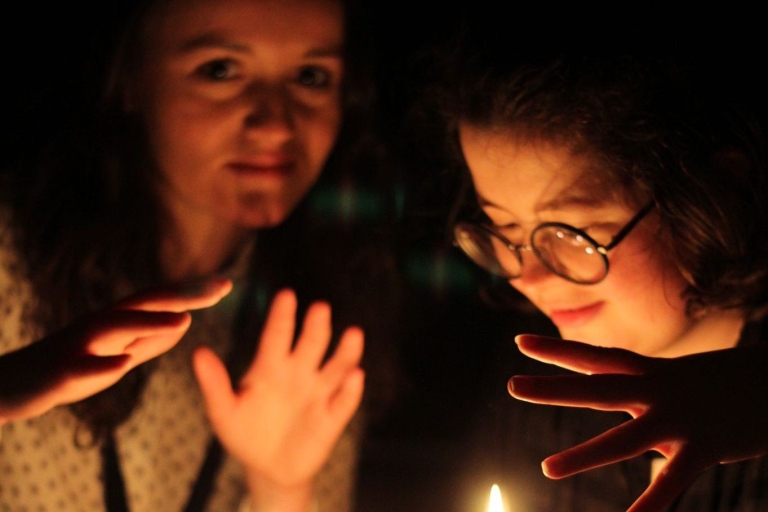 Édimbourg : Expérience de la potion à l'École de MagieExpérience de la potion à l'École de magie d'Édimbourg !