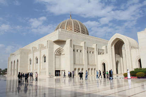 Mascate: Mesquita do Sultão Qaboos e Excursão ao Museu Bait Al Zubair