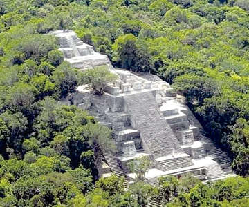 De Campeche: viagem de um dia guiada pela natureza e história de Calakmul