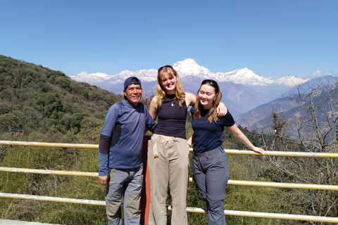 De Pokhara: Caminhada de 4 dias pelo Annapurna e Poon Hill no HimalaiaDe Pokhara: Annapurna de 4 dias e Poon Hill Himalayan Trek