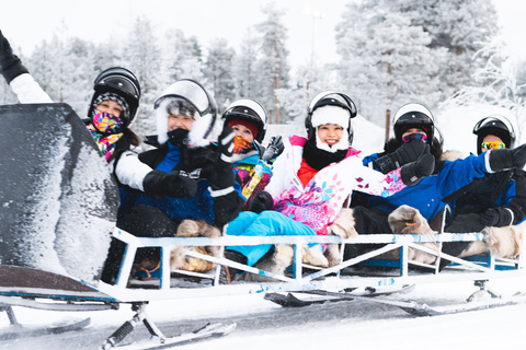 Rovaniemi: Familien-Schneemobil-SafariGemeinsames Fahren, 2 Erwachsene auf 1 Schneemobil