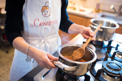 Positano: lezione di cucina in piccolo gruppo a casa di un locale