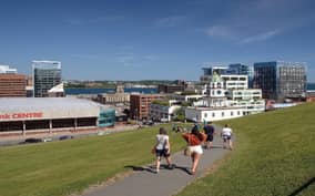 Halifax: Small Group Walking Tour with Citadel & Museum
