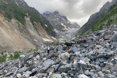 Oberer Svaneti. Die Perle des KaukasusgebirgesGruppentour auf Englisch