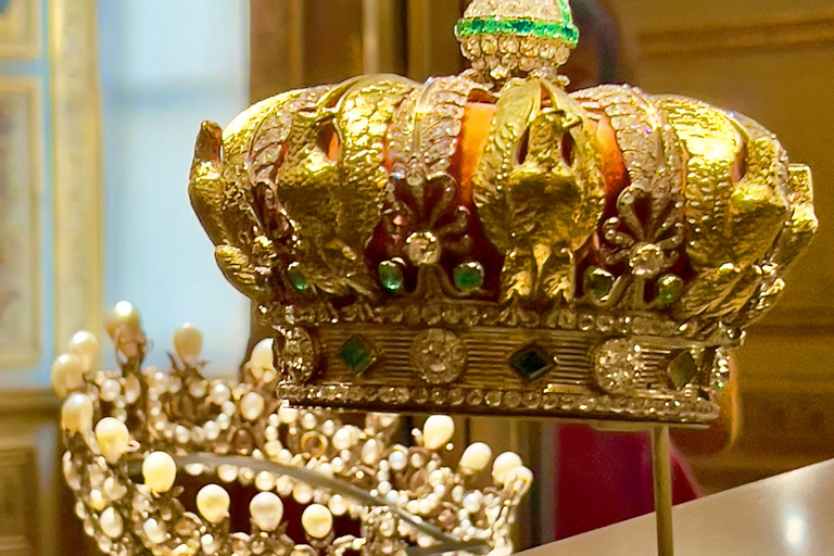 Paris: Best of the Louvre Museum Private Tour with Mona Lisa Private Tour