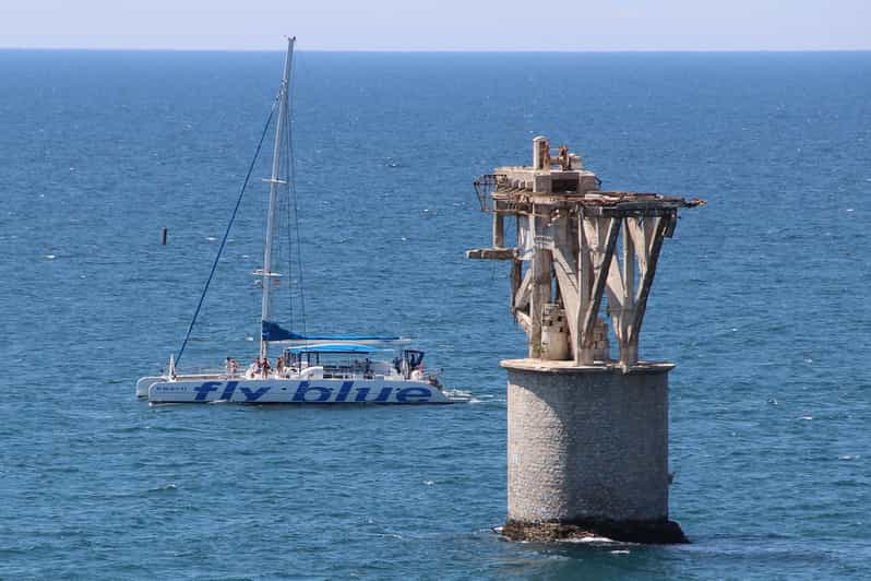 catamaran in malaga