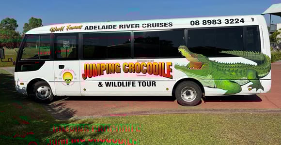 Darwin: Der Croc Bus zur berühmten Jumping Crocodile Cruise