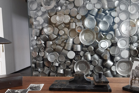 Kraków: Schindler's Factory & Jewish Ghetto in a Small Group