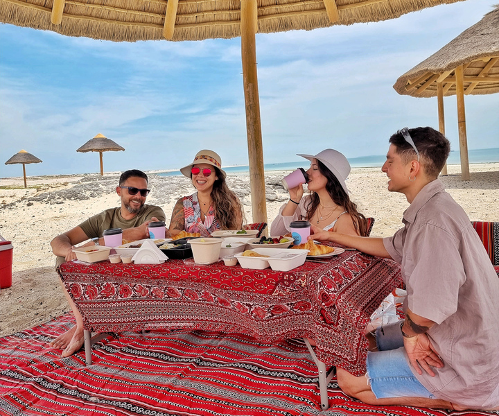 Doha: crociera in barca sull'isola di Al Safliya con colazione