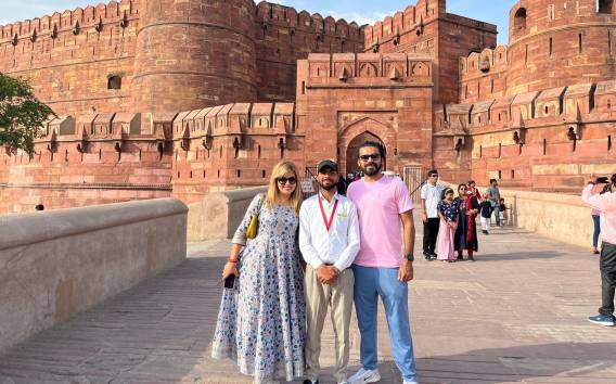 Private Taj Mahal Tagestour von Delhi aus
