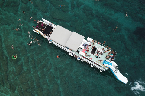 Desde Split: Excursión en barco por la Laguna Azul y las Islas con almuerzo