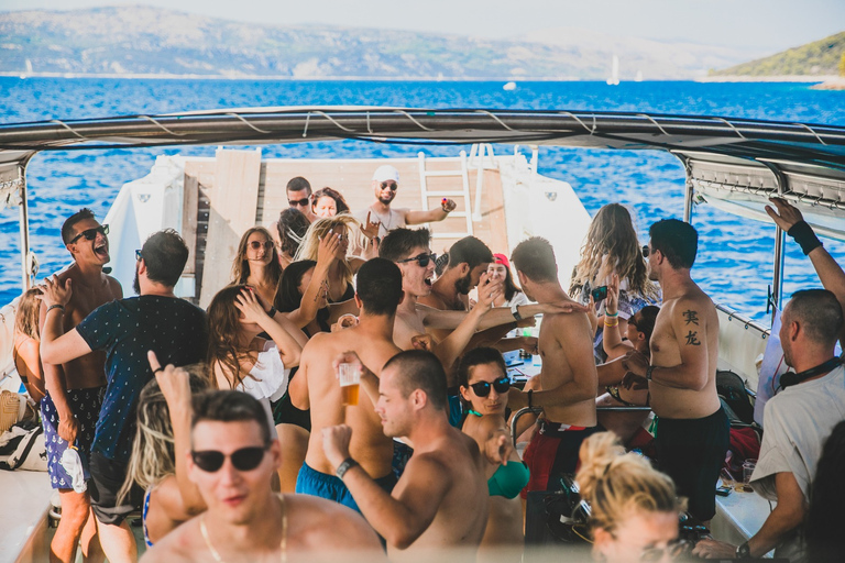 Depuis Split : Excursion en bateau au Lagon Bleu et dans les îles avec déjeuner