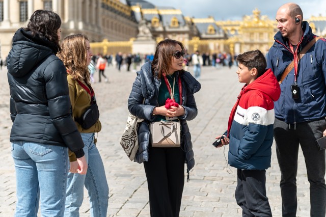 Visit Versailles Palace Private Family Tour Designed for Kids in Versailles