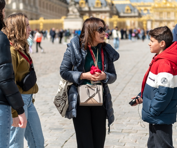Excursão familiar privada ao Palácio de Versalhes projetada para crianças