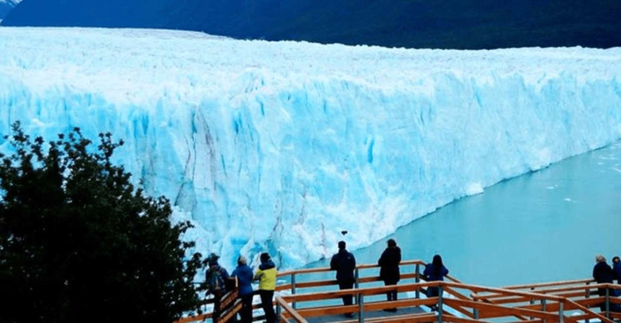 El Calafate, Perito Moreno Glacier Guided Day Tour & Sailing - Housity