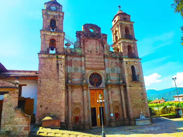 Valle de Bravo tour guidato della città di mezza giornata in furgone