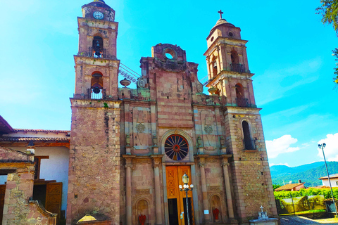 Valle de Bravo: Half-Day Guided City Tour by Van