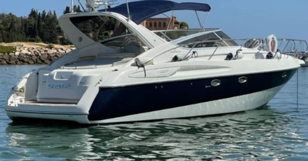 Lagos: Luxury Private Yacht Charter with Drinks and Snacks | GetYourGuide