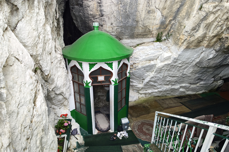 Kruja Stadttour und Heilige Höhle von Sari Salltik