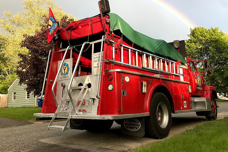 Portland, Maine: Tour in Vintage Fire Engine