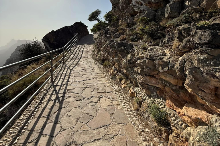 East Salalah by Day & Night: Camels, Waterfalls & Souqs Tour