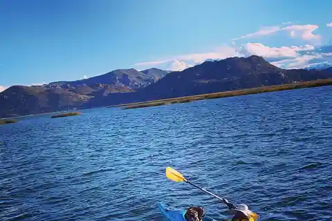 Kayak titicaca uros