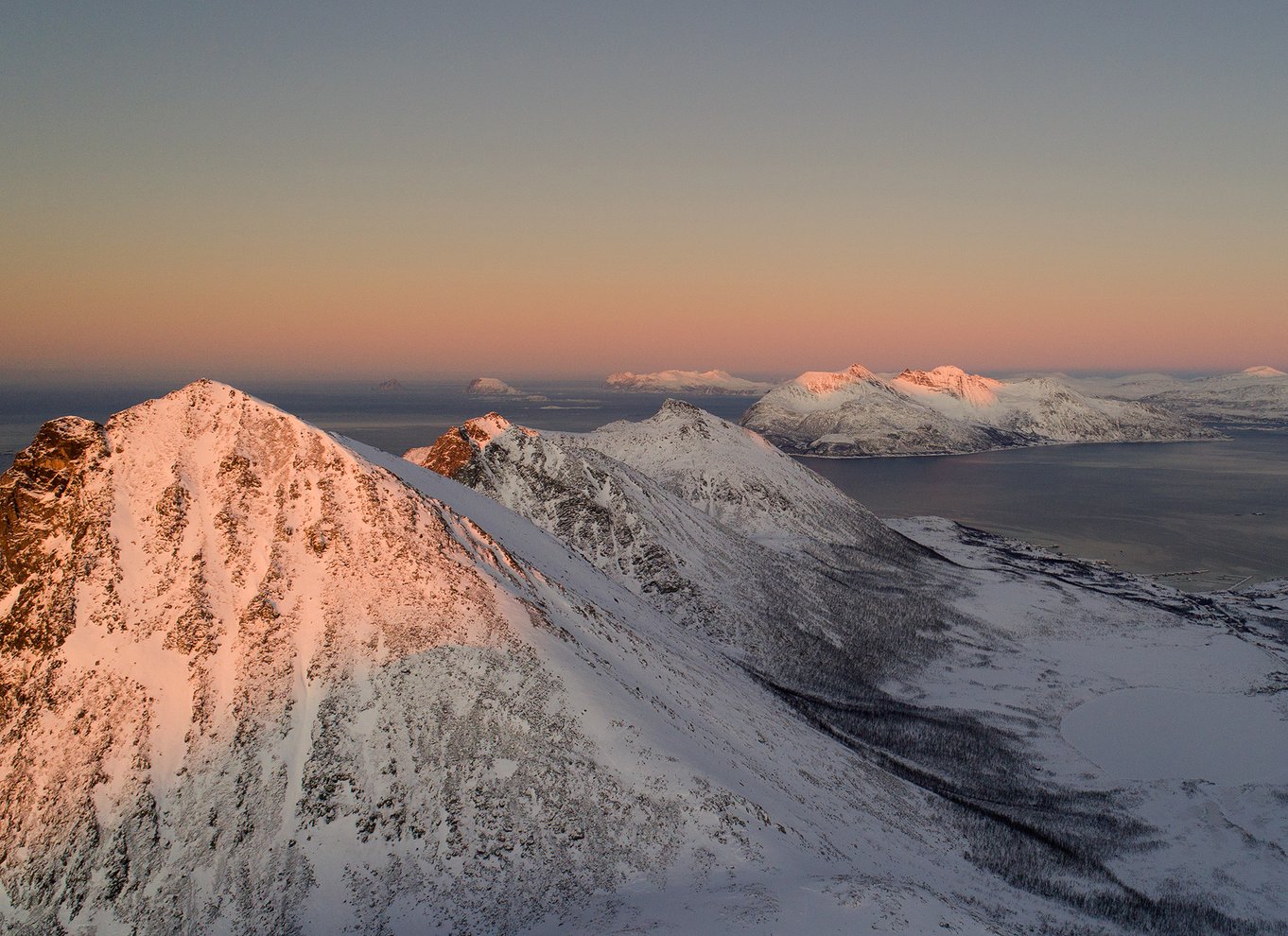 Fra Tromsø: Halvdagstur til de norske fjorde