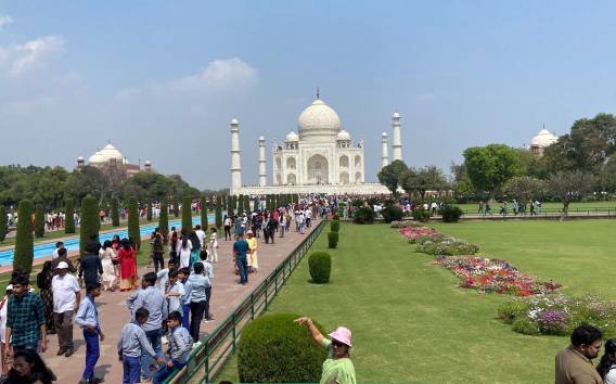 Von Delhi: Agra Tagestour mit dem Gatimaan-Zug mit Taj Mahal